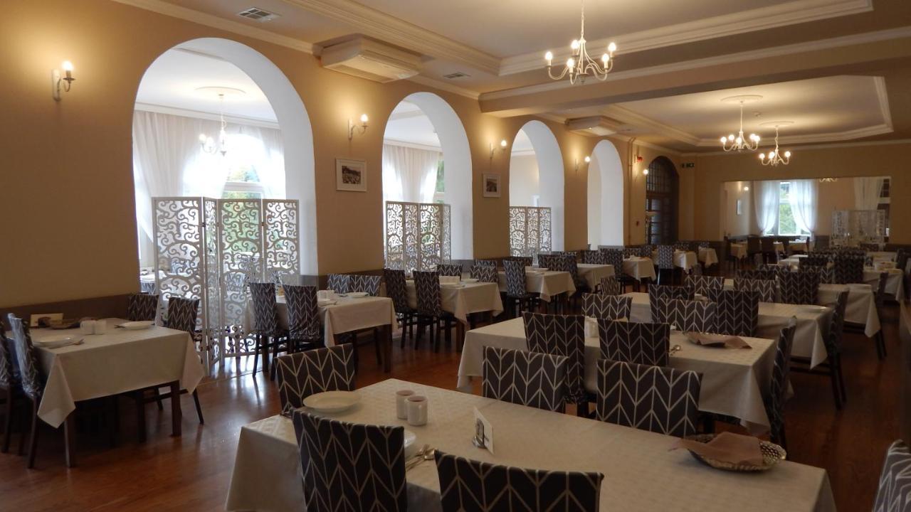 Dom Zdrojowy Hotel Świeradów-Zdrój Exterior foto