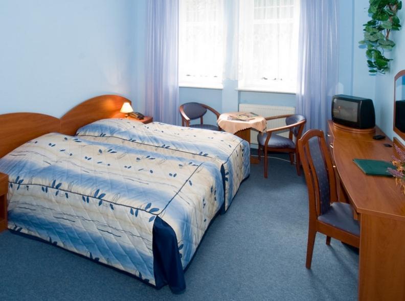 Dom Zdrojowy Hotel Świeradów-Zdrój Habitación foto